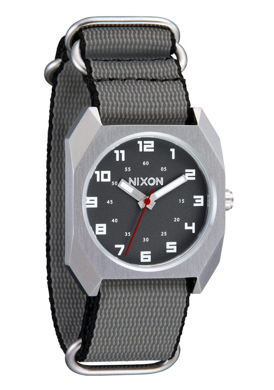 Scout - Silver / Charcoal View 2