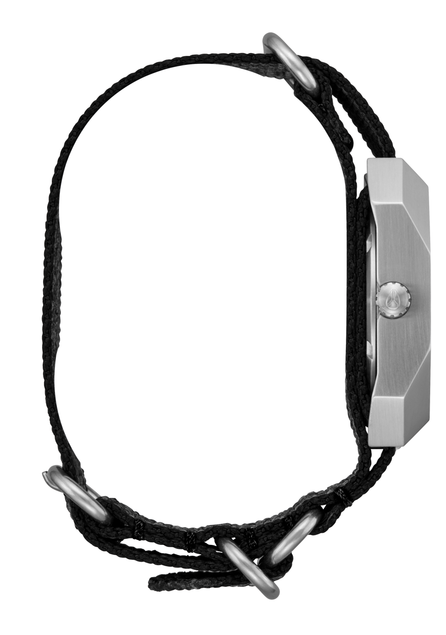 Scout - Silver / Charcoal View 3