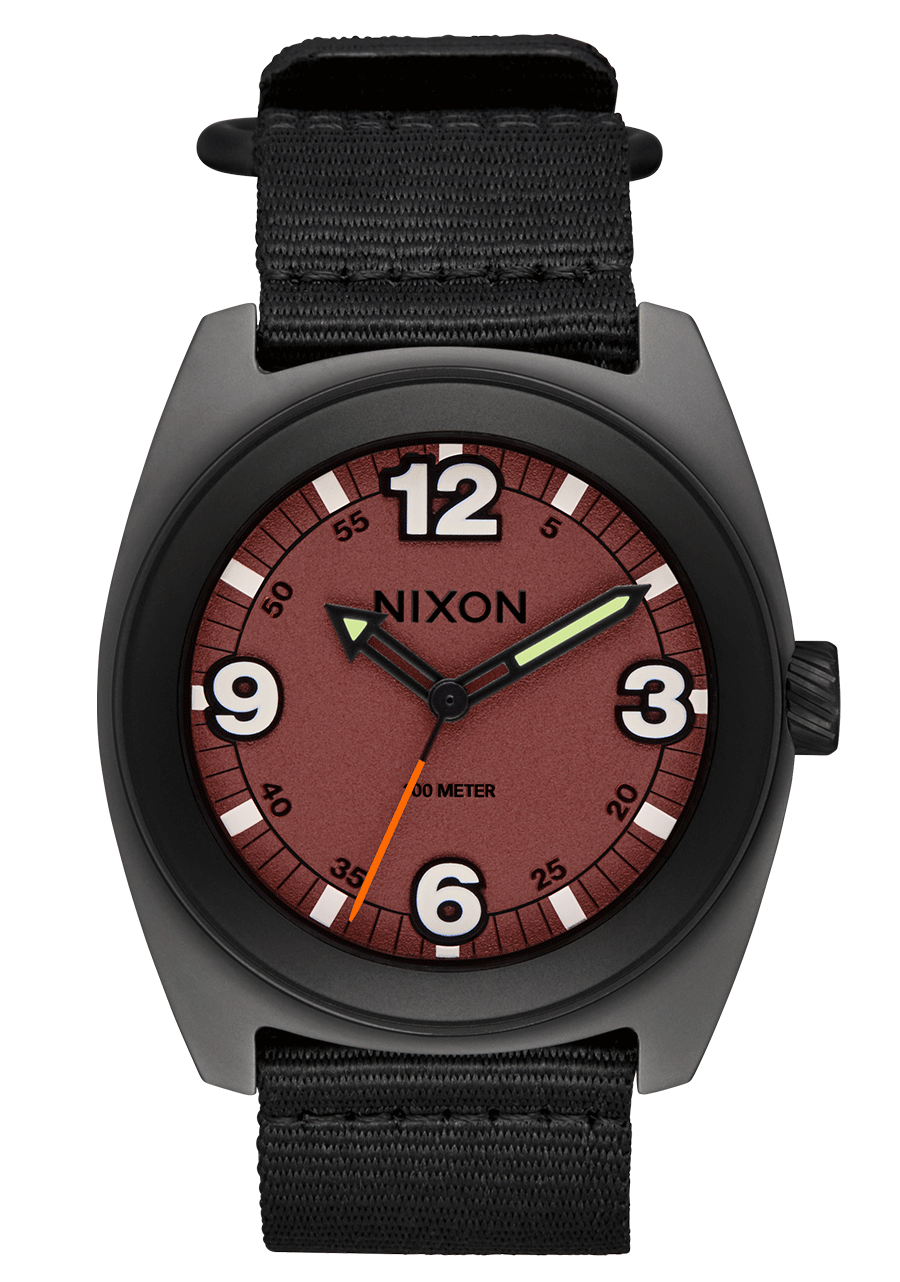 Clutch 42 - Matte Gunmetal / Hot Sauce View 1