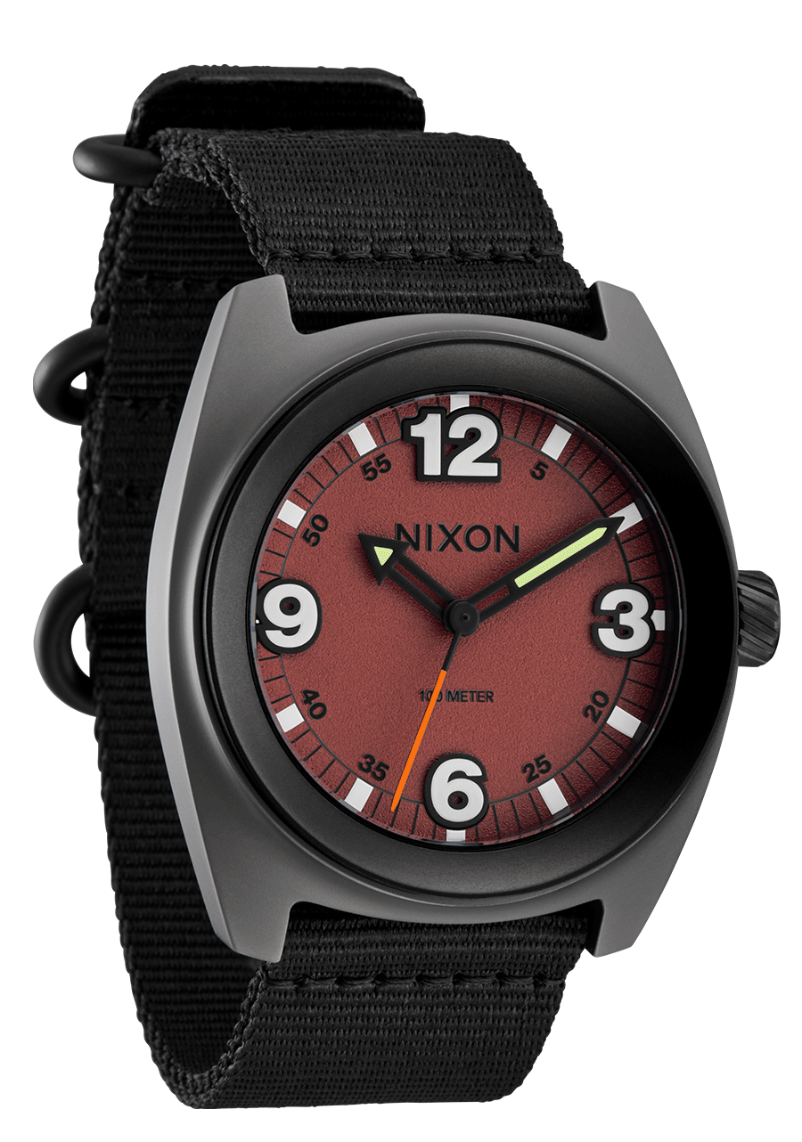 Clutch 42 - Matte Gunmetal / Hot Sauce View 2