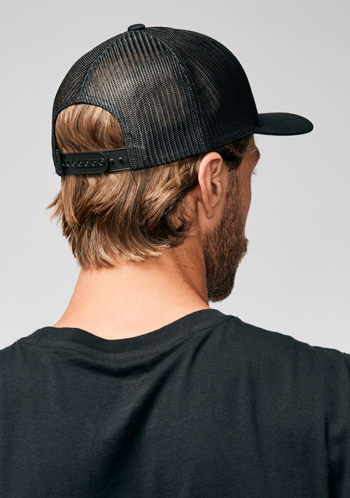 Iconed Trucker Hat - Black / Black