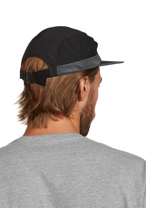 Night Runner Strapback Hat - Black