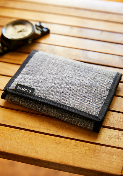 Nixon Gnar Wallet Lifestyle View 4